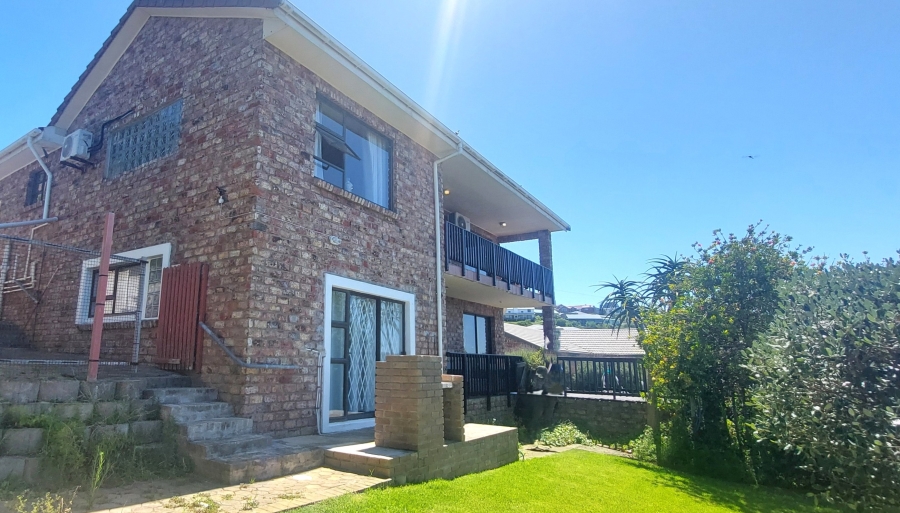 4 Bedroom Property for Sale in Dana Bay Western Cape